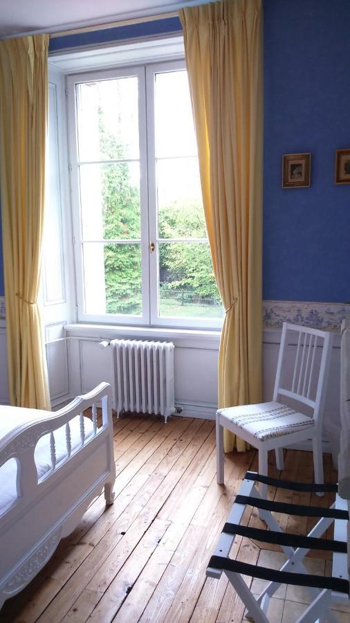 Au Manoir De La Barre Bed & Breakfast Exterior photo